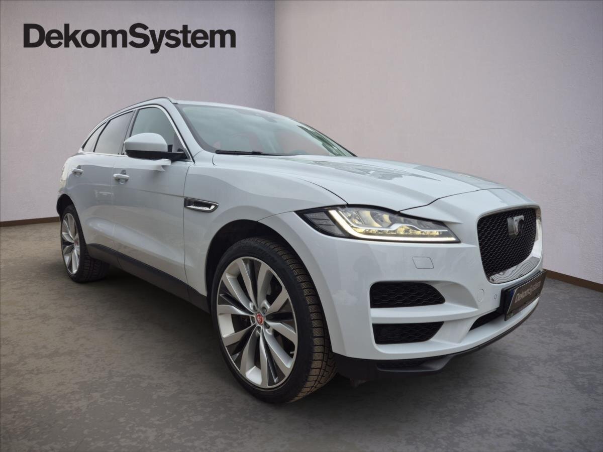 Jaguar F-Pace SUV / Terénní 3,0 l 221 kw