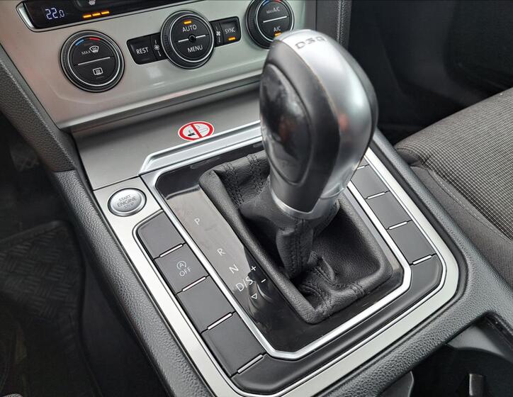 Volkswagen Passat 23