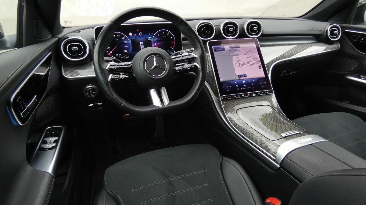 Mercedes-Benz Třídy C Sedan / Limuzína 2,0 l 190 kw