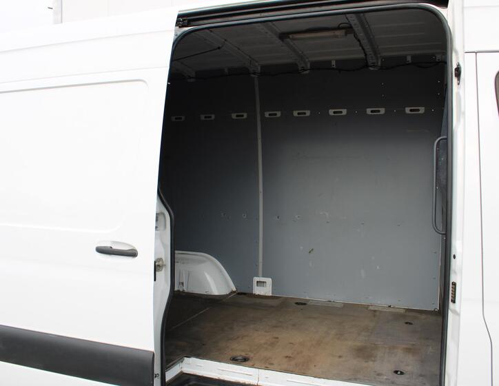 Mercedes-Benz Sprinter 8