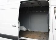 Mercedes-Benz Sprinter 8