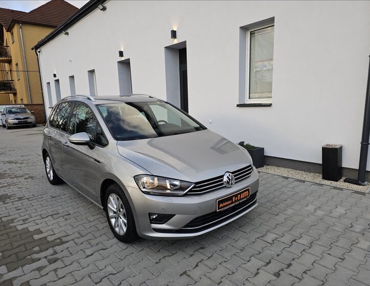 Volkswagen Golf Sportsvan 1