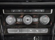 Volkswagen Touran 24