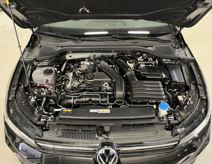 Volkswagen Golf 35
