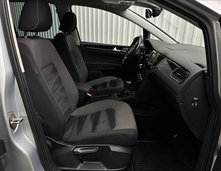 Volkswagen Golf Sportsvan MPV 1,6 l 81 kw