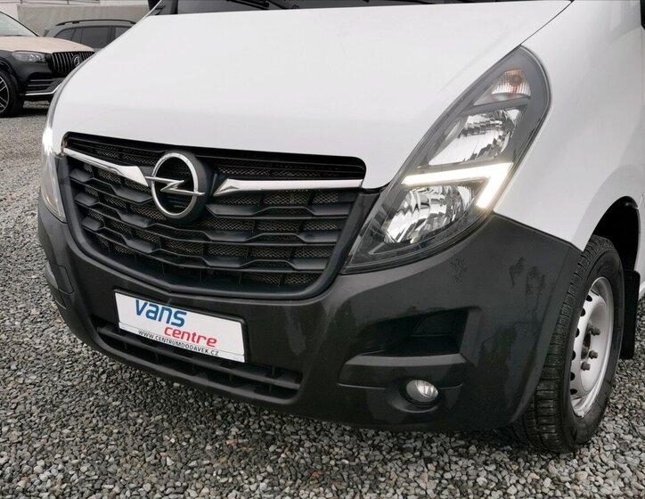 Opel Movano 21