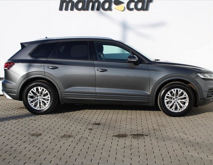 Volkswagen Touareg SUV / Terénní 3,0 l 170 kw