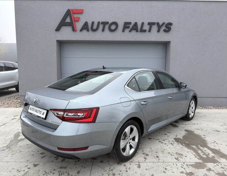 Škoda Superb 7