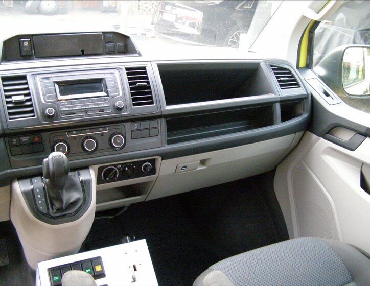 Volkswagen Transporter Kombi 2,0 l 150 kw