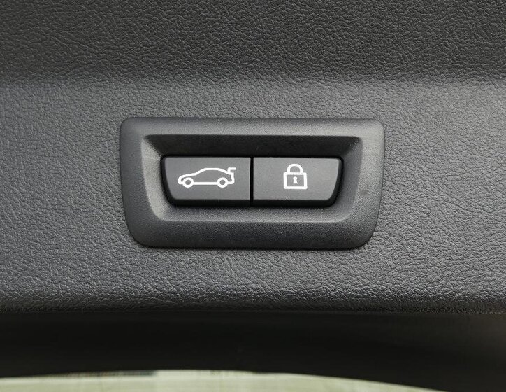 BMW X3 SUV / Terénní 2,0 l 140 kw