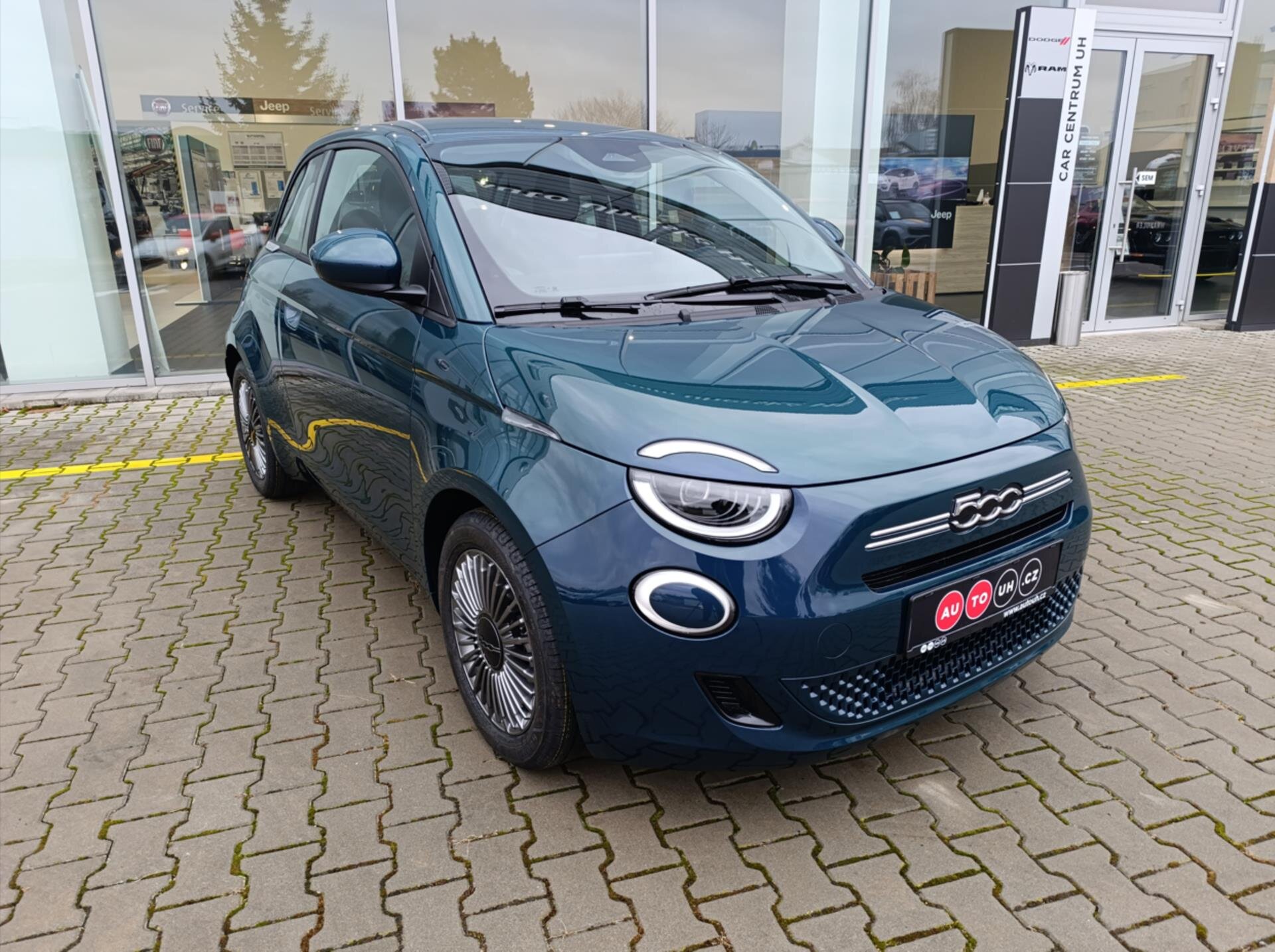 Fiat 500 Hatchback 999,0 48 kw