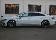 Volkswagen Arteon Liftback 2,0 l 147 kw