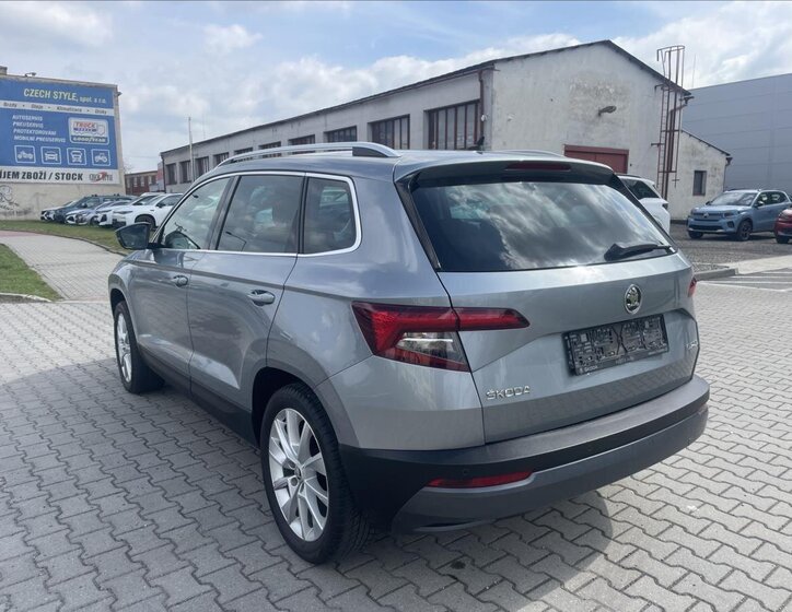 Škoda Karoq Kombi 1,5 l 110 kw