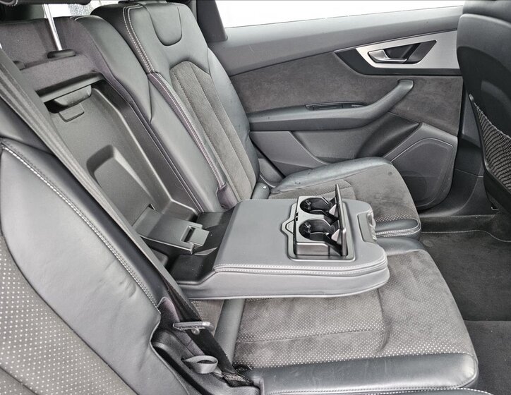 Audi Q7 Kombi 3,0 l 200 kw