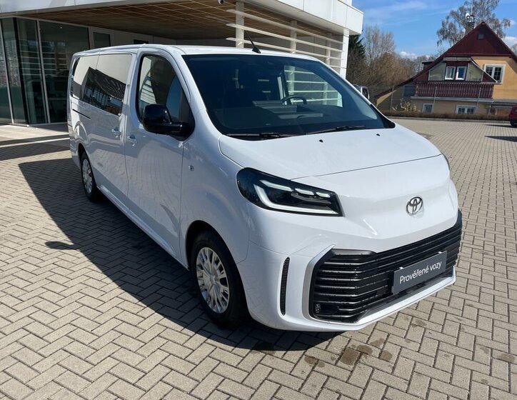 Toyota ProAce Verso VAN / Minibus 2,0 l 106 kw