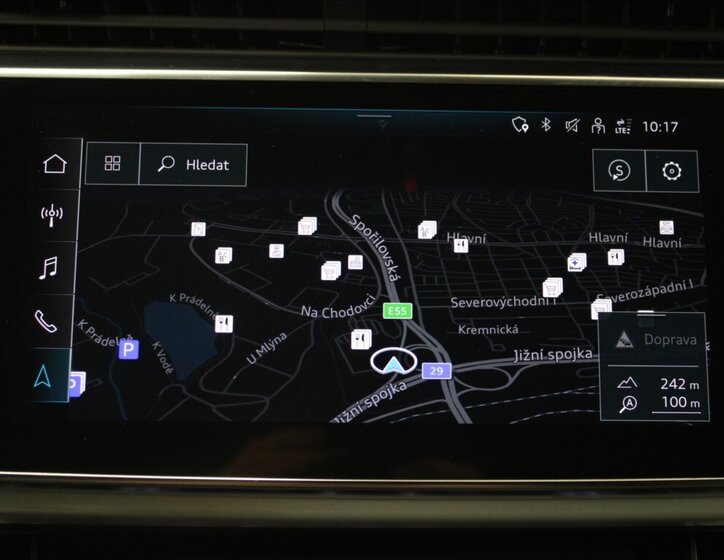 Audi Q8 SUV 3,0 l 210 kw