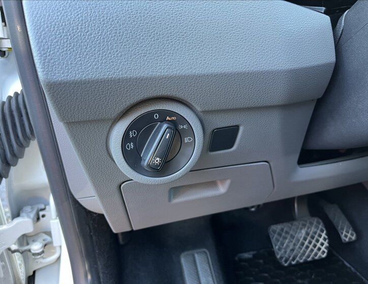 Volkswagen Caravelle Kombi 2,0 l 110 kw