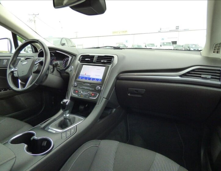 Ford Mondeo Kombi 2,0 l 110 kw