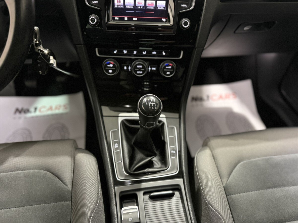 Volkswagen Golf Kombi 2,0 l 110 kw