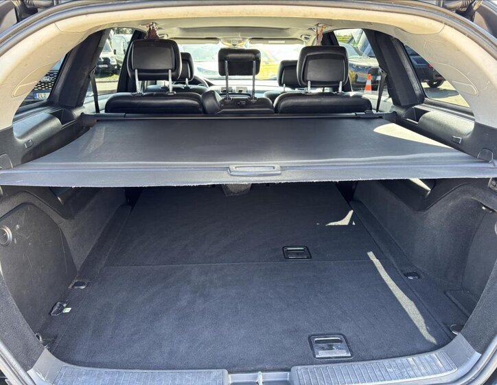 Mercedes-Benz Třídy R Kombi 3,0 l 165 kw