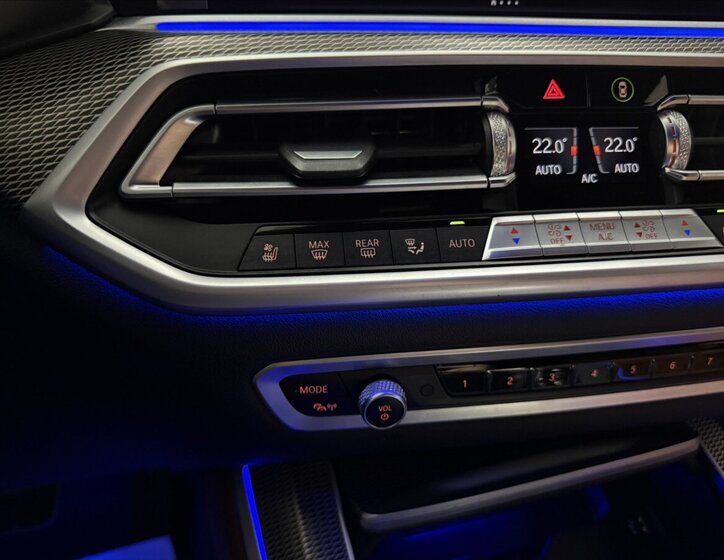 BMW X5 SUV 3,0 l 245 kw