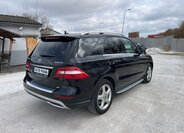 Mercedes-Benz Třídy M SUV / Terénní 3,0 l 190 kw