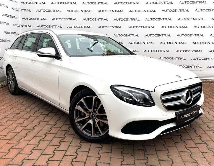 Mercedes-Benz Třídy E 1