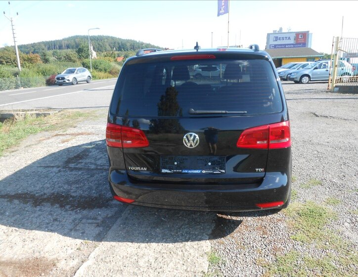 Volkswagen Touran MPV 1,6 l 77 kw