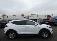 Hyundai Tucson 12