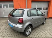 Volkswagen Polo 2