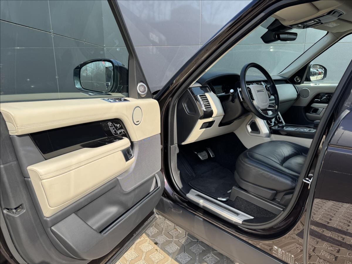Land Rover Range Rover SUV / Terénní 4,4 l 250 kw