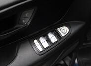 Mercedes-Benz Vito 19