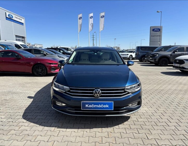 Volkswagen Passat Kombi 2,0 l 147 kw