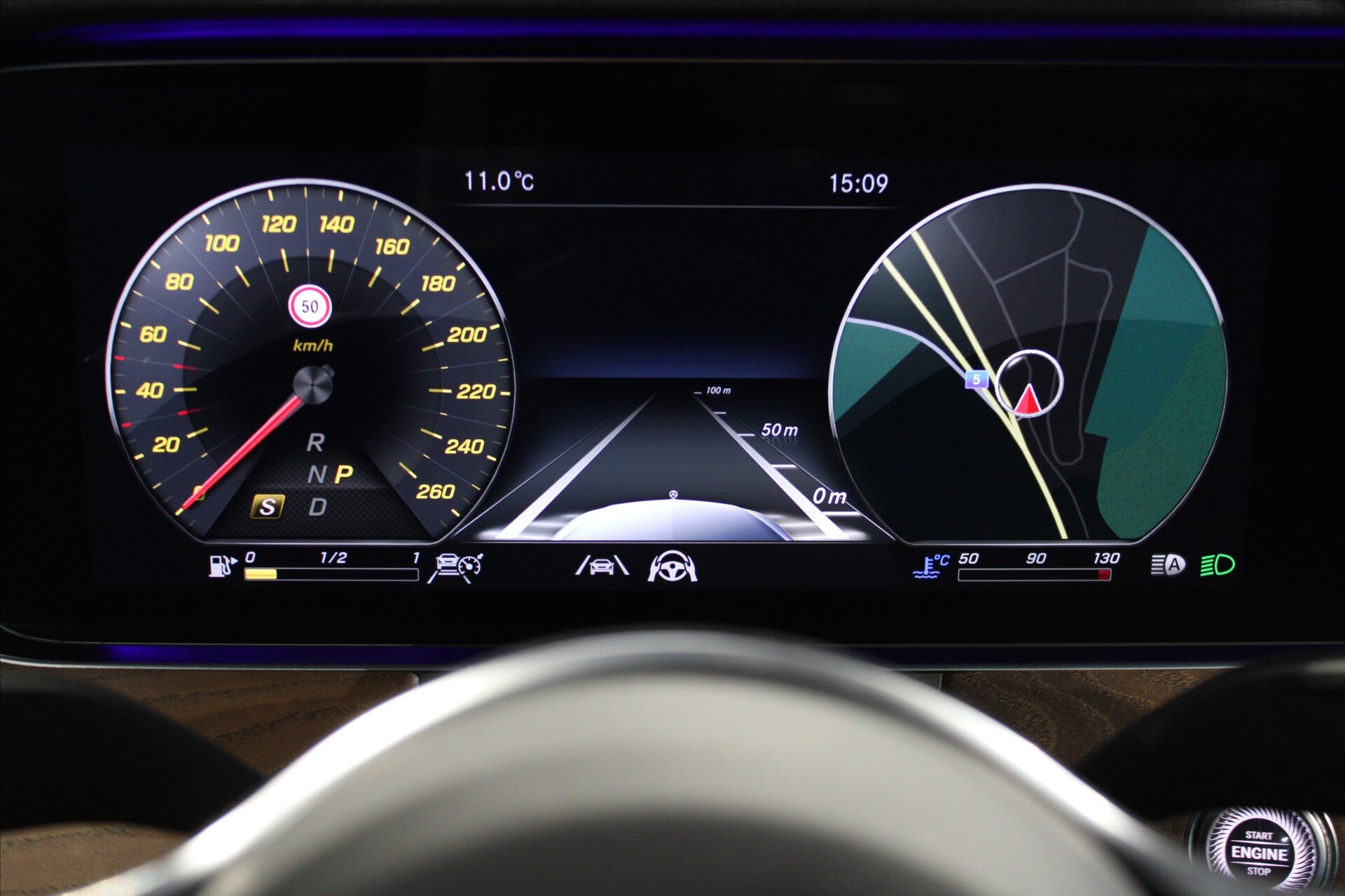 Mercedes-Benz Třídy E Sedan / Limuzína 1,6 l 118 kw