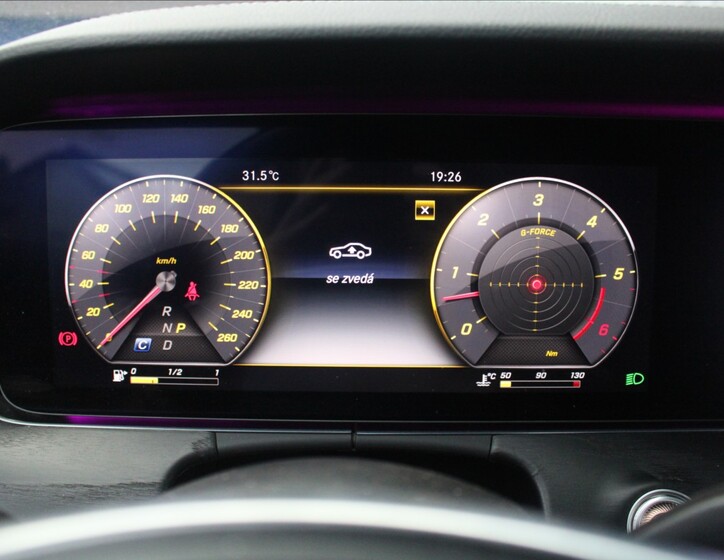 Mercedes-Benz Třídy E 26