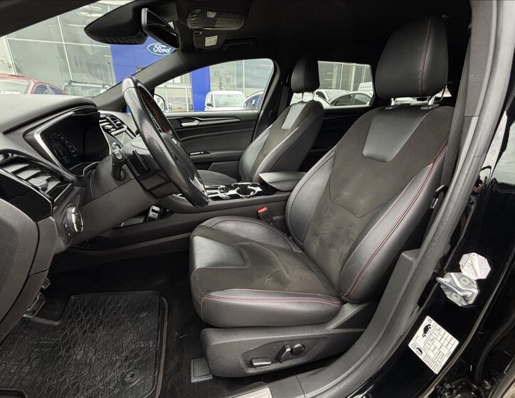 Ford Mondeo Kombi 2,0 l 140 kw