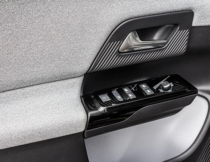 Citroën C5 Aircross SUV / Terénní 1,2 l 107 kw