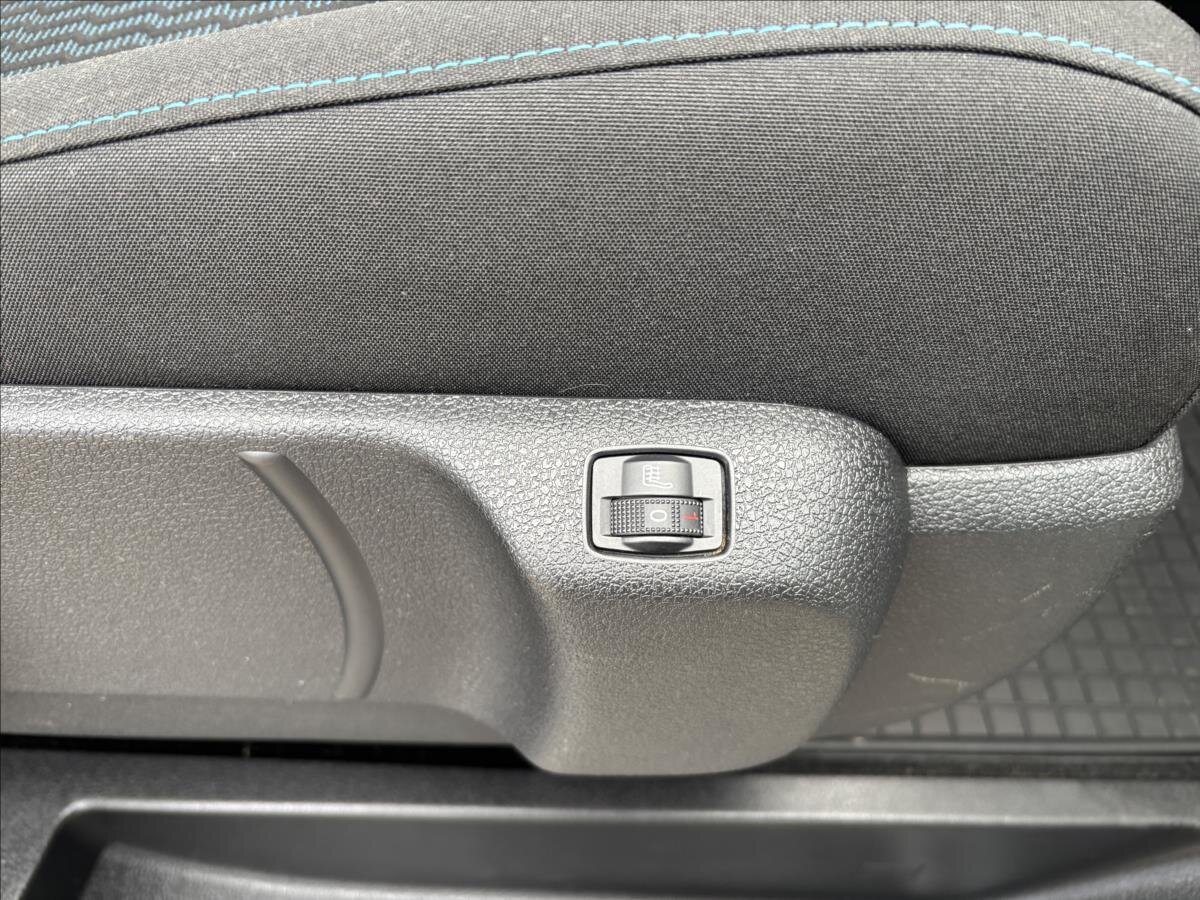 Peugeot Traveller Kombi 2,0 l 110 kw