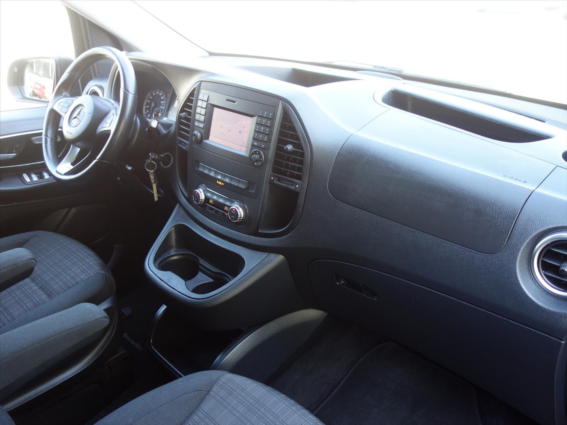 Mercedes-Benz Vito Kombi 2,1 l 140 kw