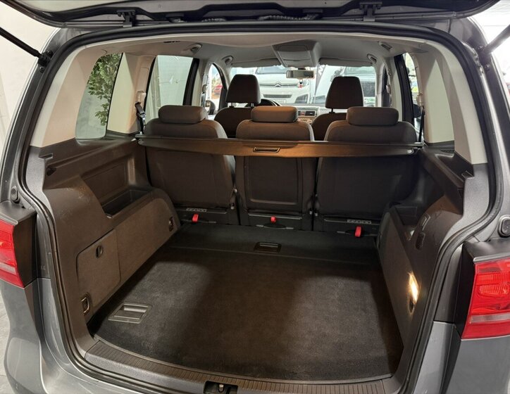 Volkswagen Touran MPV 1,4 l 110 kw