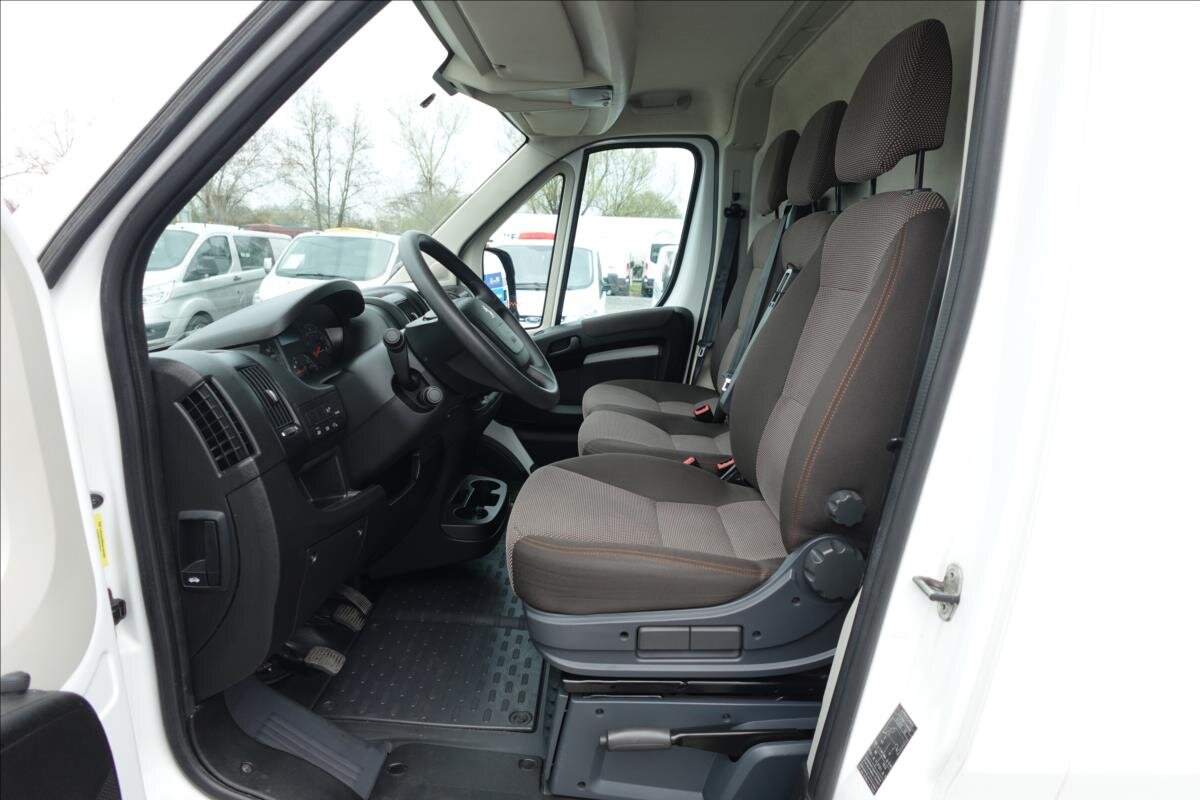 Peugeot Boxer Ostatní 2,2 l 121 kw