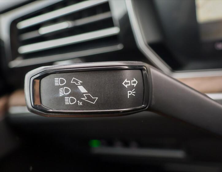 Volkswagen Touareg 21