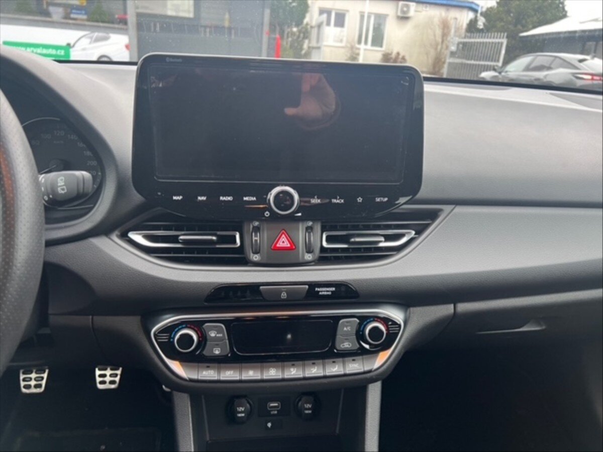 Hyundai i30 Kombi 998,0 88 kw