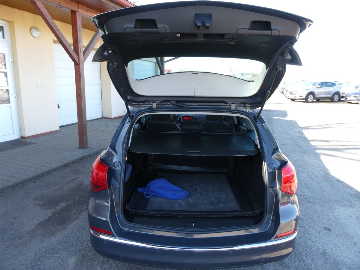 Opel Astra Kombi 1,4 l 103 kw