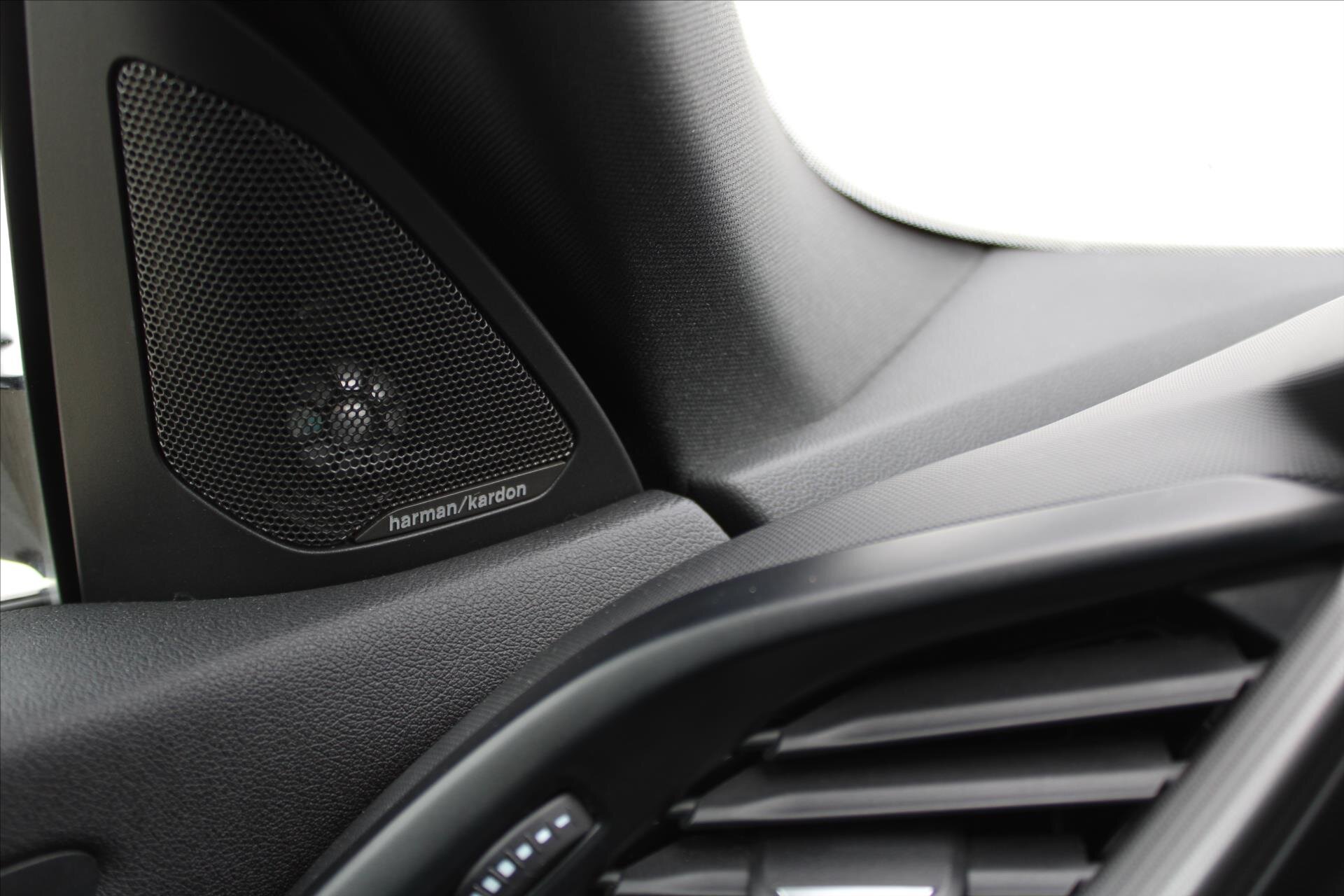 BMW Řada 2 Sedan 2,0 l 140 kw