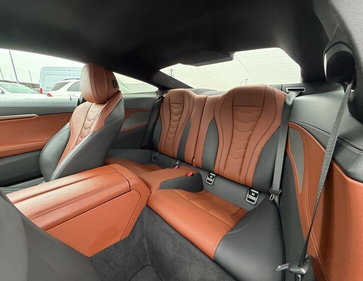 BMW Řada 8 Kupé 4,4 l 390 kw