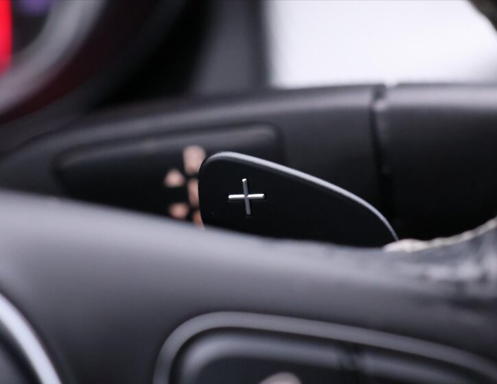 Mercedes-Benz CLA Kombi 2,0 l 155 kw