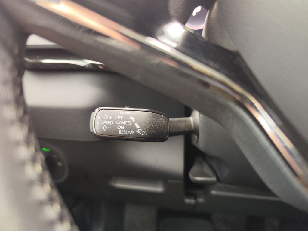 Škoda Karoq SUV 1,5 l 110 kw