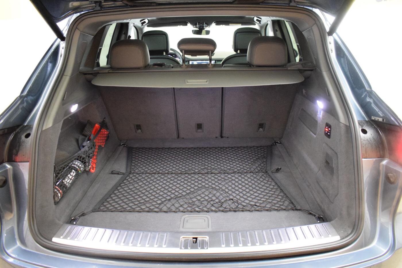 Porsche Cayenne SUV 3,0 l 250 kw