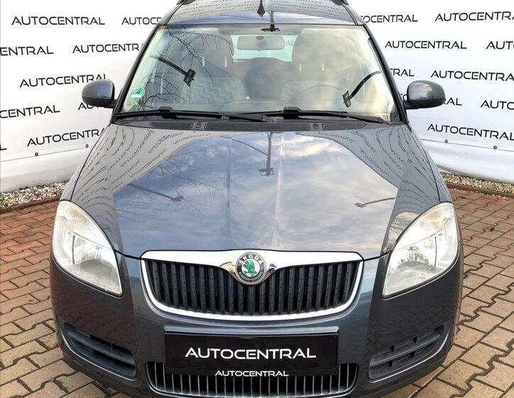 Škoda Roomster 2